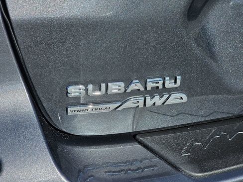 Certified 2024 Subaru Crosstrek 2.0i Premium image 13