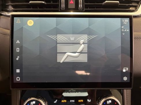 Used 2022 Jaguar F-PACE S AWD/4WD image 47