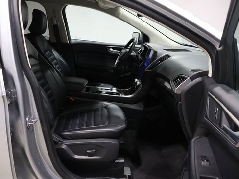 Used 2024 Ford Edge SEL image 21