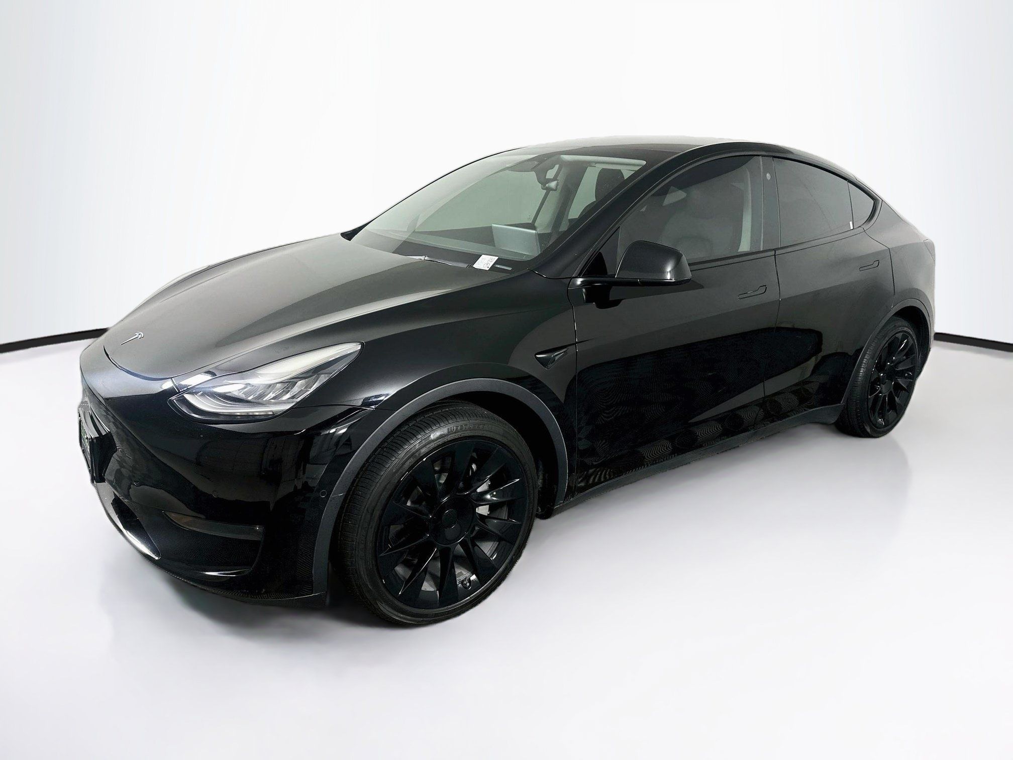 Used 2022 Tesla Model Y Long Range AWD/4WD image 3