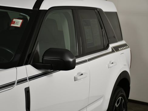 Used 2023 Ford Bronco Sport Outer Banks w/ Tech Package image 13