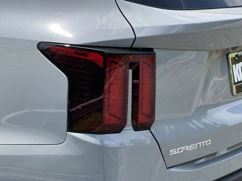 New 2026 Kia Sorento S w/ S Panoramic Sunroof Package FWD image 14