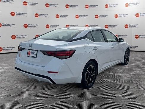 New 2025 Nissan Sentra SV image 5