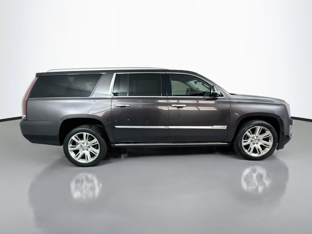 Used 2017 Cadillac Escalade ESV Premium Luxury AWD/4WD image 6