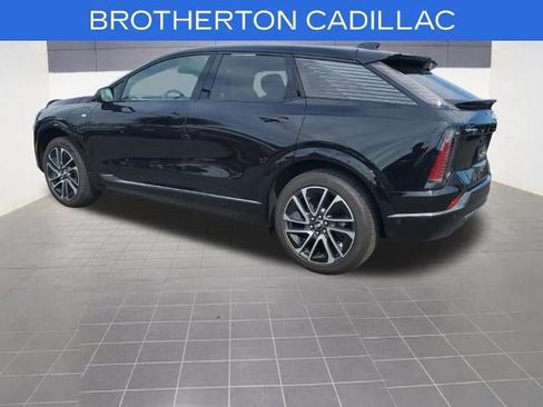 Used 2026 Cadillac Optiq Sport 1 AWD/4WD image 4
