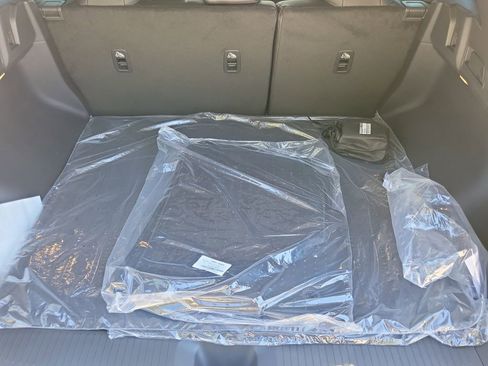 New 2026 Nissan Murano SL image 10