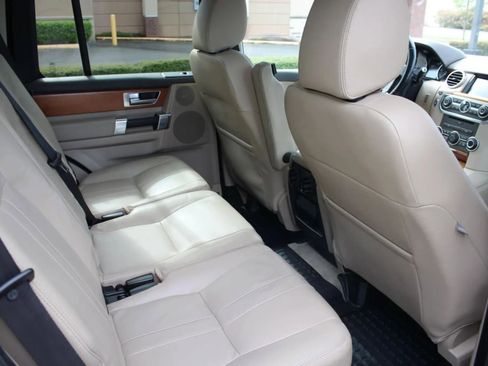 Used 2016 Land Rover LR4 HSE image 31