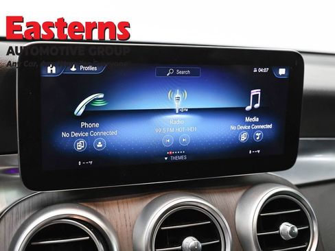 Used 2022 Mercedes-Benz GLC 300 4MATIC w/ Premium Package Lite image 18