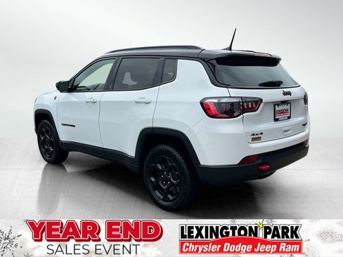 Used 2023 Jeep Compass Trailhawk image 7