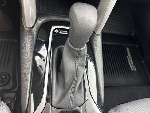 Used 2025 Toyota Corolla Cross AWD Hybrid image 34