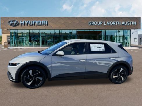 New 2026 Hyundai Ioniq 5 SEL RWD image 8