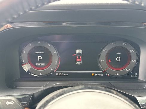 Used 2022 Nissan Pathfinder Platinum w/ Cargo Package FWD image 20