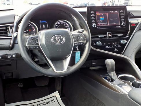 Used 2023 Toyota Camry LE image 10