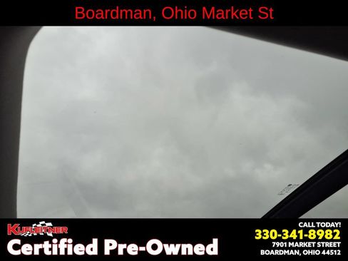 Used 2024 GMC Terrain Denali w/ Denali Premium Package AWD/4WD image 27