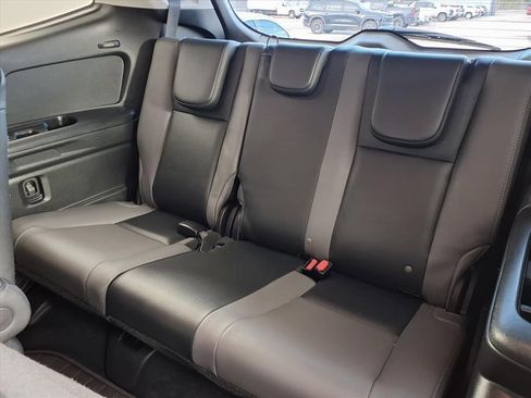 Used 2022 Subaru Ascent Onyx Edition image 23