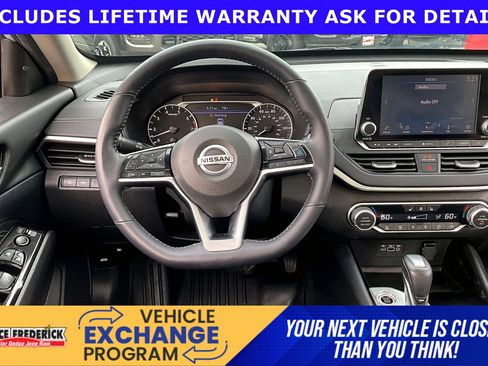 Used 2020 Nissan Altima 2.5 SV image 5