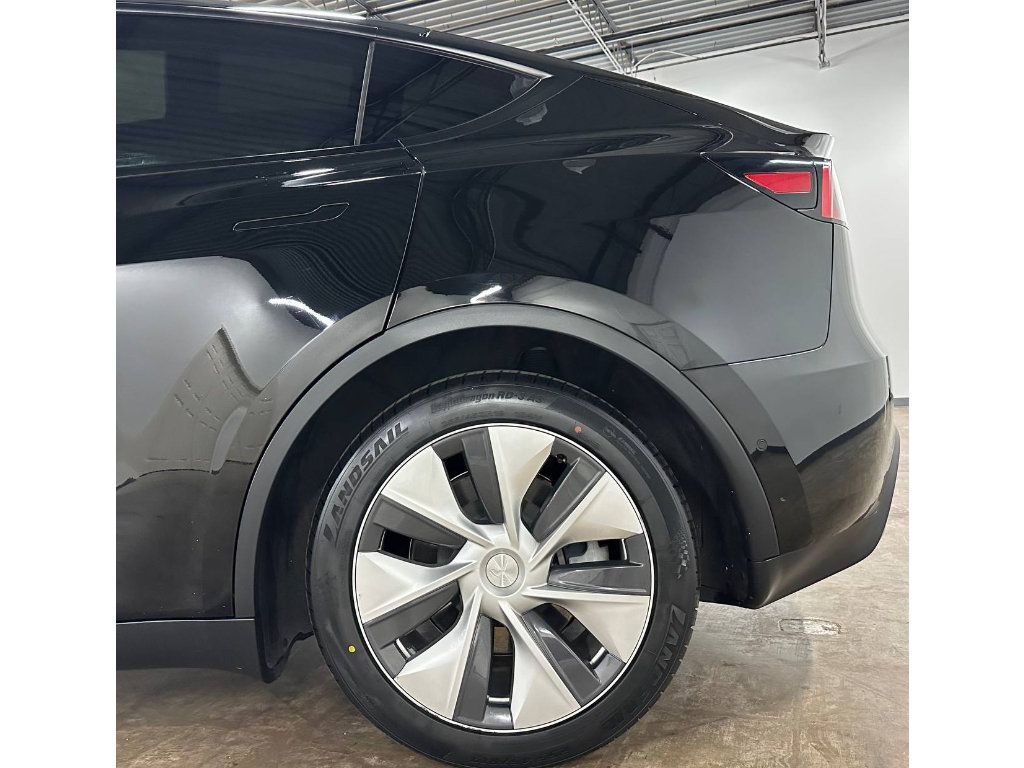 Used 2021 Tesla Model Y Long Range AWD/4WD image 10
