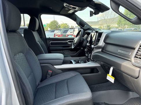 New 2026 RAM 1500 Big Horn AWD/4WD image 25