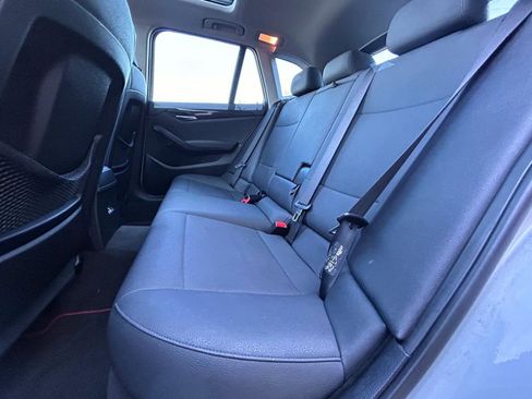 Used 2014 BMW X1 sDrive28i RWD image 12