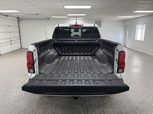 Used 2023 Chevrolet Colorado Trail Boss w/ Technology Package image 21