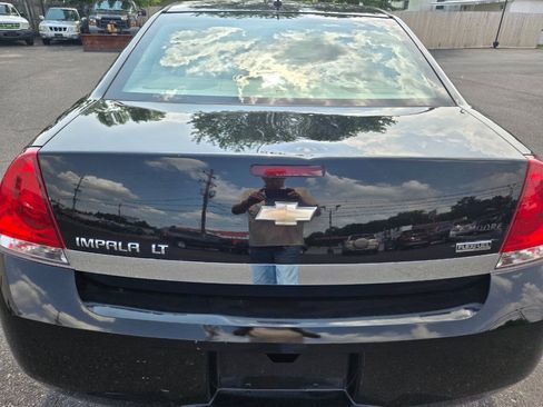 Used 2008 Chevrolet Impala LT FWD image 7