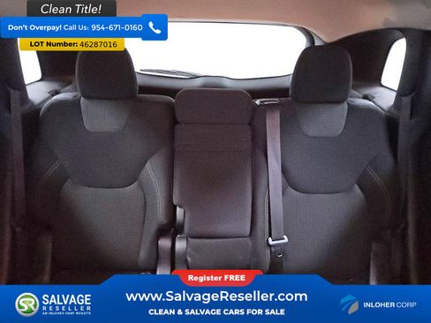 Used 2016 Jeep Cherokee Latitude w/ Comfort/Convenience Group image 13