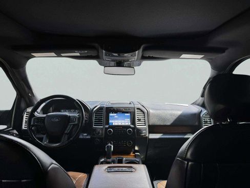 Used 2017 Ford F150 Limited image 40