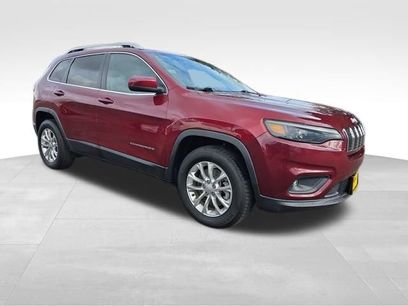 Used 2019 Jeep Cherokee Latitude w/ Popular Appearance Group