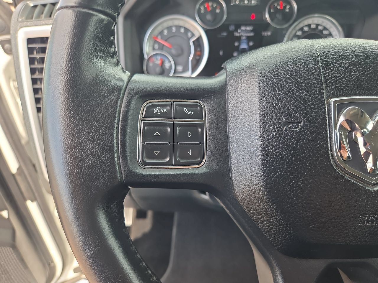 Used 2016 RAM 1500 Big Horn AWD/4WD image 16