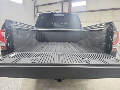 Used 2024 Nissan Titan PRO-4X w/ Pro-4x Convenience Package AWD/4WD image 51