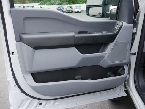 New 2025 Ford F350 XL w/ 360-Degree Camera Package image 12