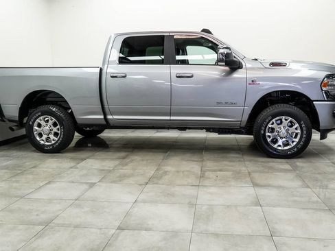 Used 2024 RAM 2500 Laramie w/ Safety Group AWD/4WD image 10