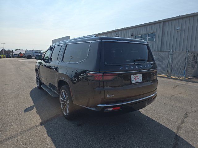 Used 2024 Jeep Wagoneer L Series II w/ Convenience Group I AWD/4WD image 14