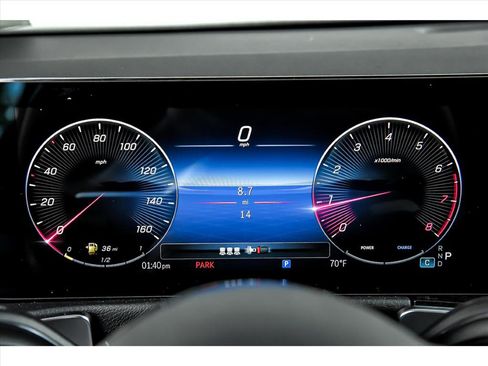 Certified 2025 Mercedes-Benz GLB 250 GLB 250 4MATIC image 17