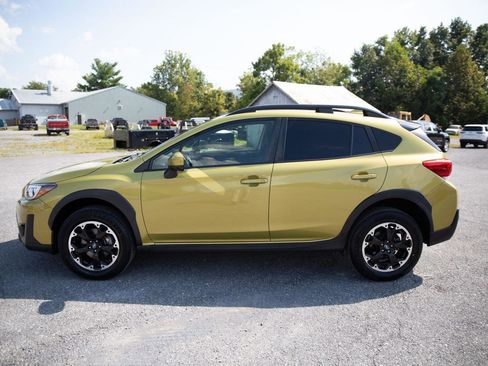 Used 2022 Subaru Crosstrek 2.0i Premium image 6