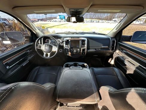Used 2016 RAM 2500 Laramie image 31