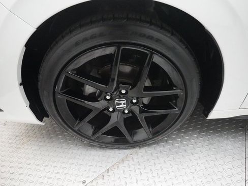 Certified 2023 Honda Civic Sport image 26