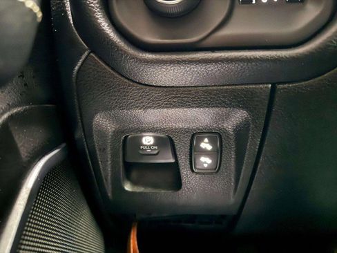 Used 2022 RAM 1500 Laramie image 21