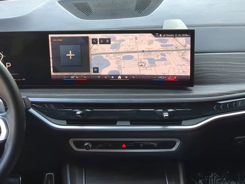 Used 2024 BMW X5 sDrive40i w/ M Sport Package image 29