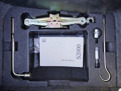 Used 2002 Honda S2000 image 36