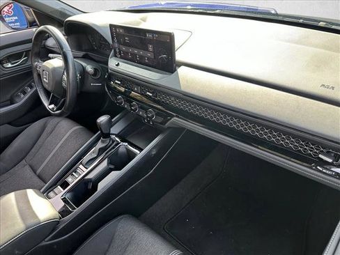Used 2024 Honda Accord Sport image 30