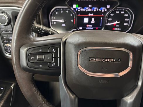 Used 2021 GMC Sierra 1500 Denali w/ Driver Alert Package II AWD/4WD image 19