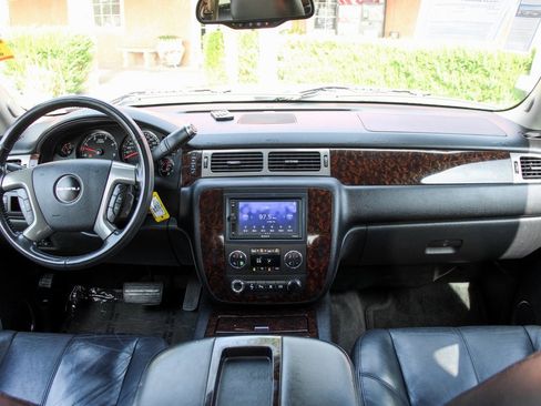 Used 2011 GMC Sierra 2500 Denali image 27