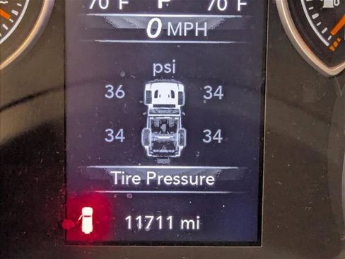 Used 2023 Jeep Wrangler Sport AWD/4WD image 16