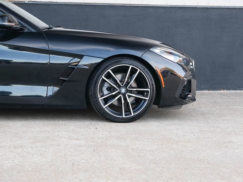 Used 2019 BMW Z4 sDrive30i image 13