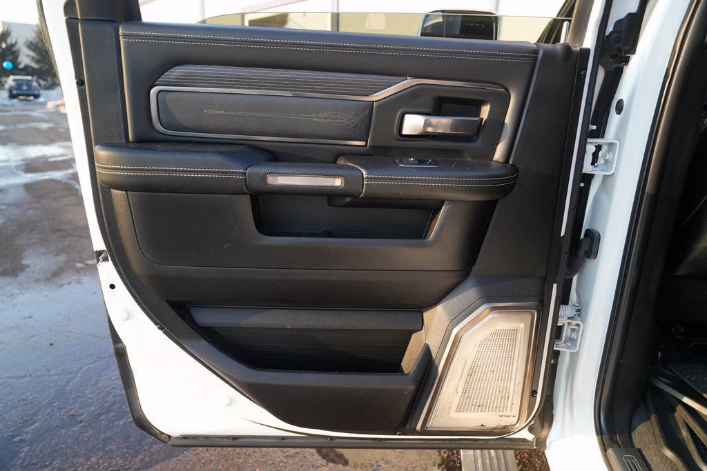 Used 2019 RAM 3500 Limited AWD/4WD image 29