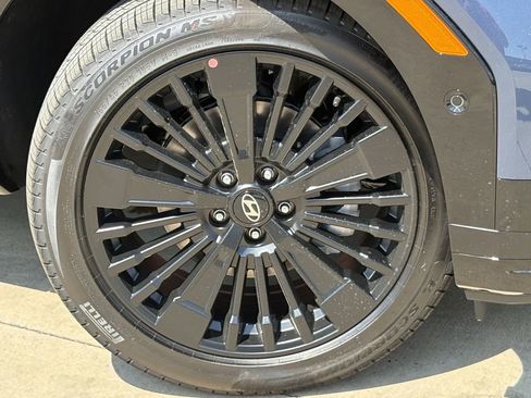 New 2026 Hyundai Santa Fe Calligraphy image 9