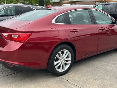 Used 2018 Chevrolet Malibu LT image 6