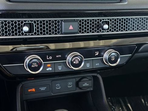 Certified 2025 Honda Civic LX image 23