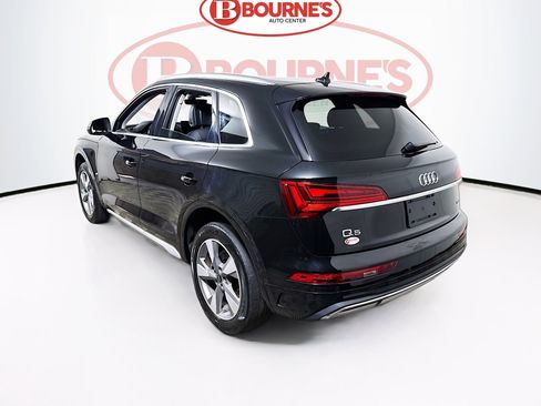 Used 2023 Audi Q5 2.0T Premium w/ Convenience Package AWD/4WD image 8